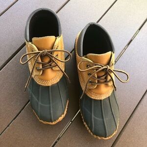 Soggs Thinsulate Brown Duck Boots Item# F0797T Size 8